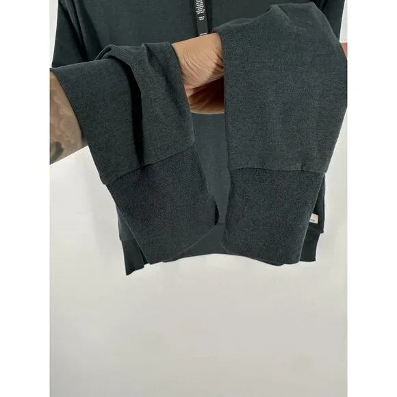 Vuori Daydream Crew Long Sleeve In Green Cape Heather Womens XL Read - Picture 6 of 11